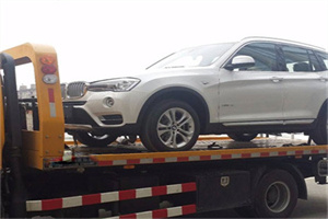 源汇区拖车24小时服务电话